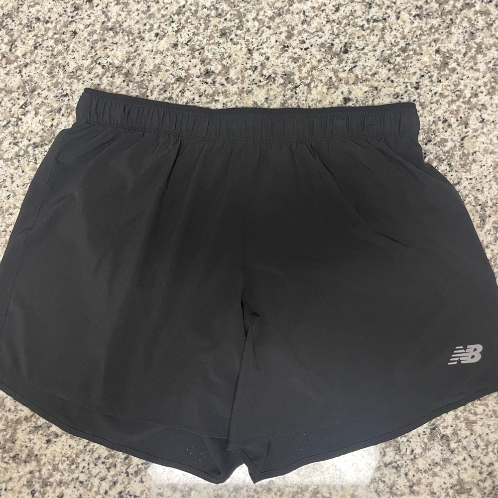 New Balance Black RC Short 5"